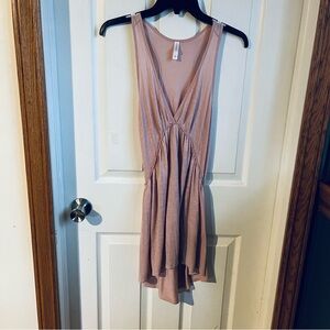 Elegant Pink Sleeveless Dress